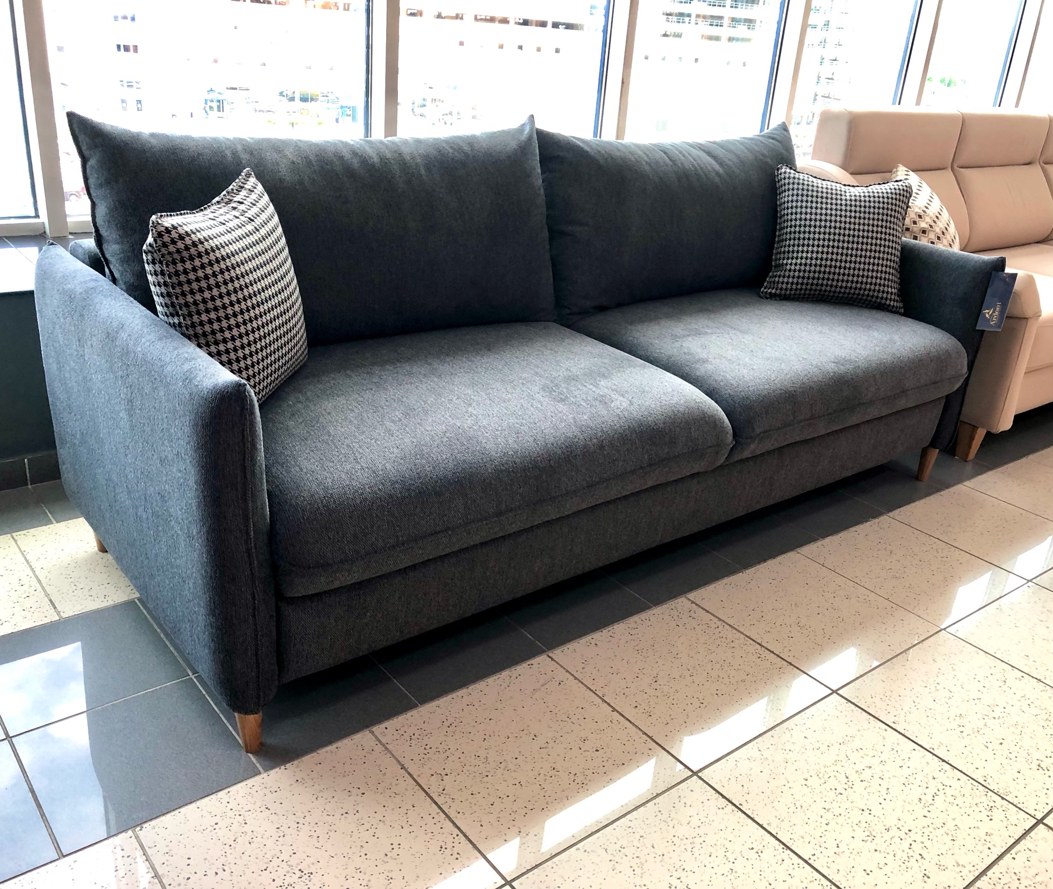 Прямой диван «Мега» серый – изображение 1