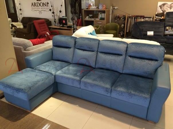 Угловой диван  Монако с оттоманкой – изображение 1