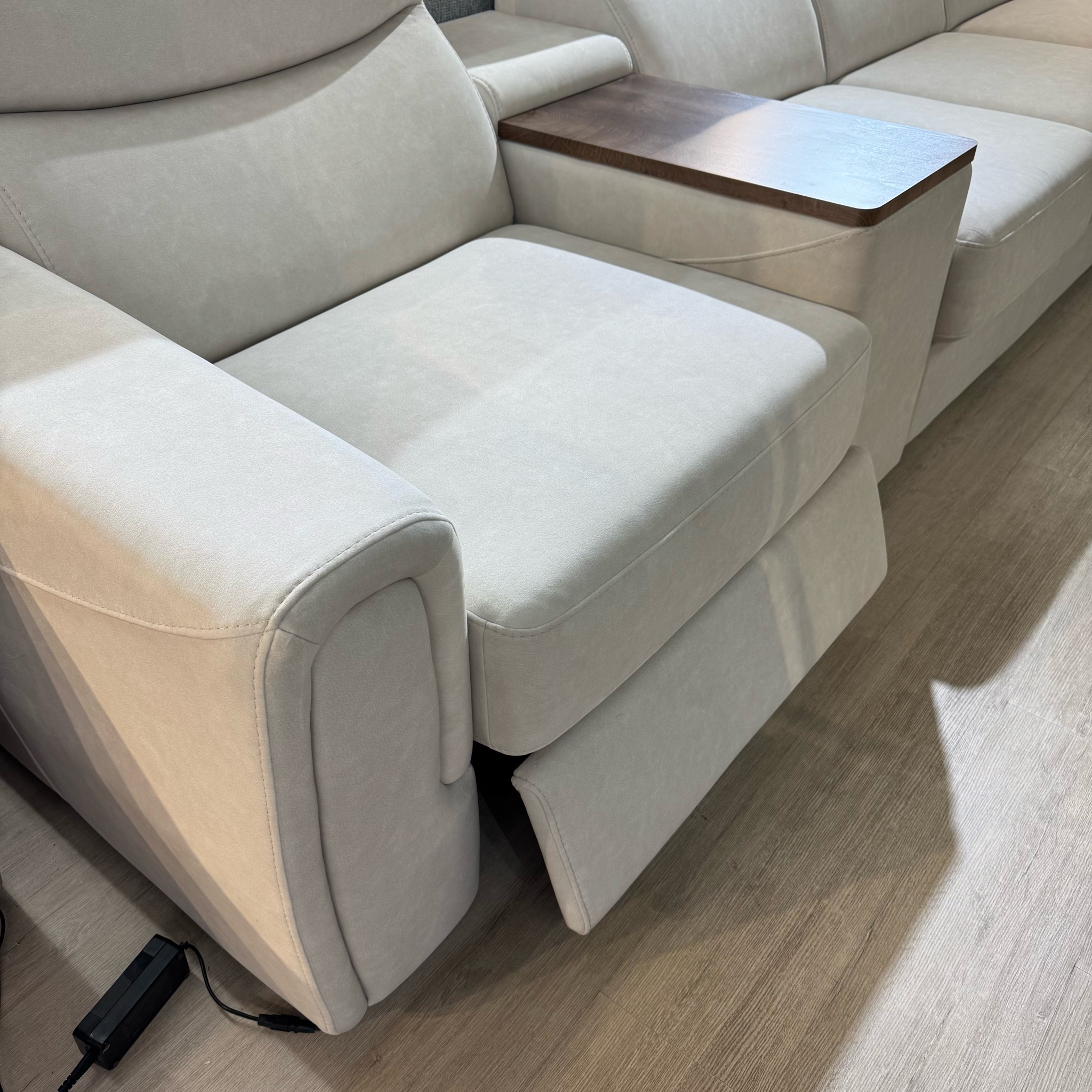 Угловой диван «Кредо» бар с реклайнером – изображение 5