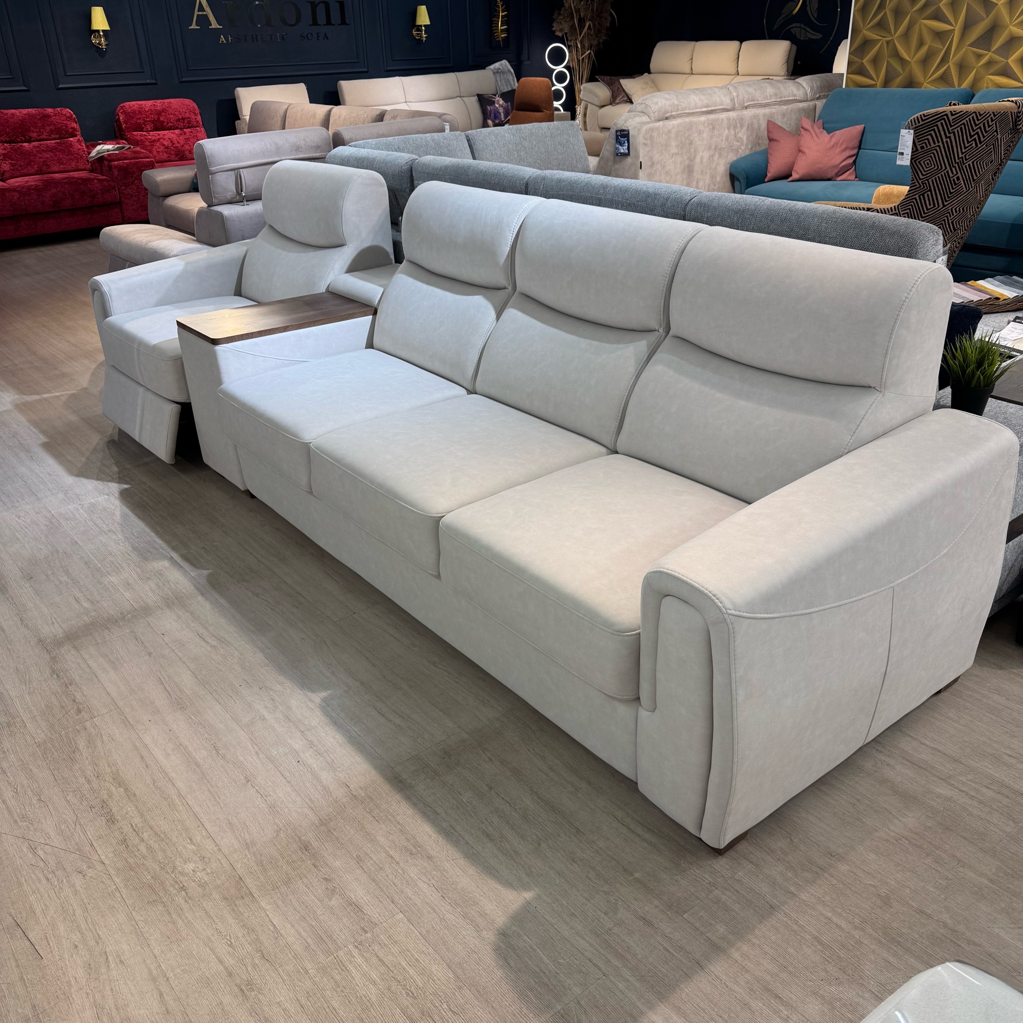 Угловой диван «Кредо» бар с реклайнером – изображение 1