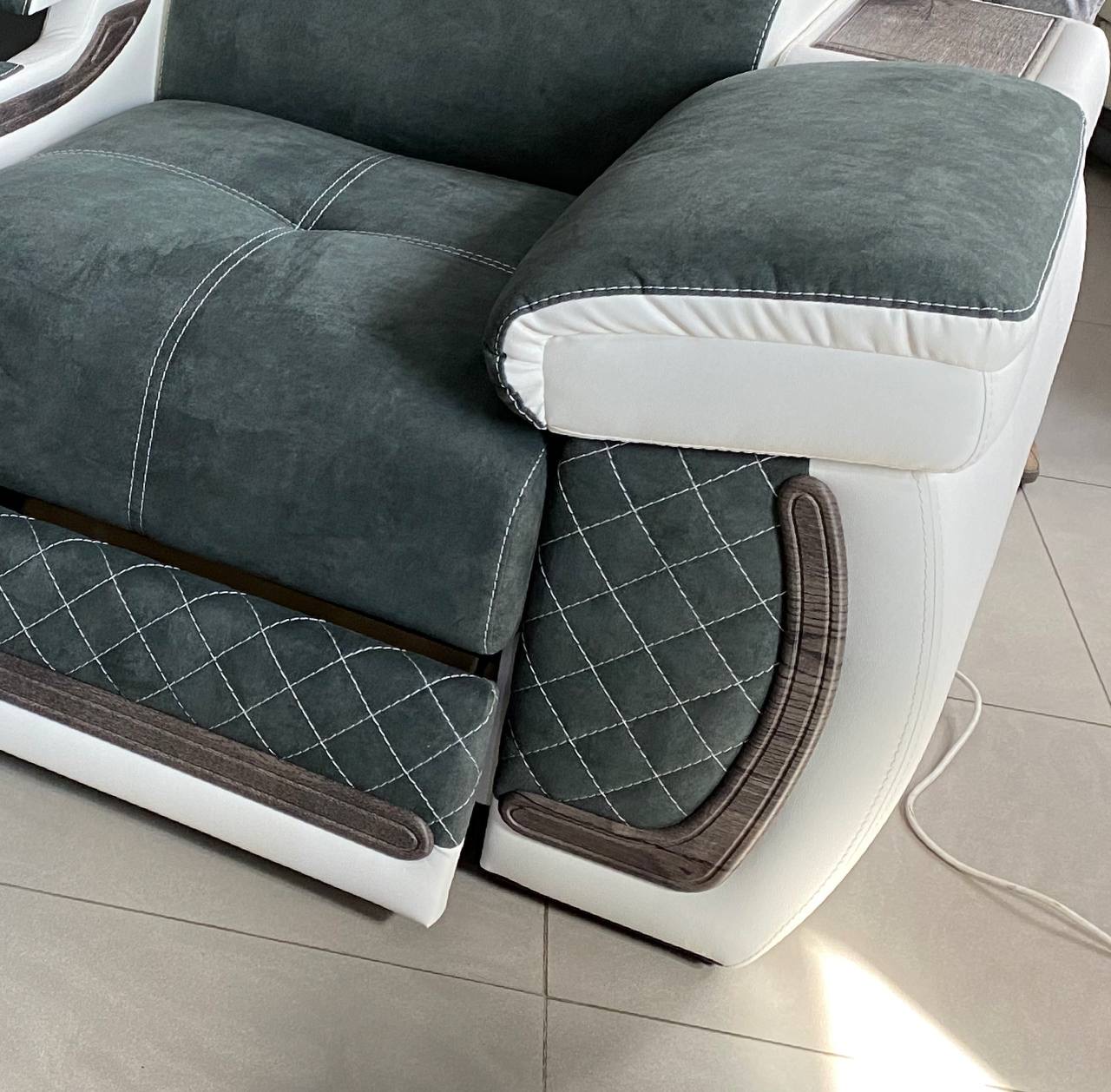 Угловой диван «Айпетри Люкс» с баром – изображение 8
