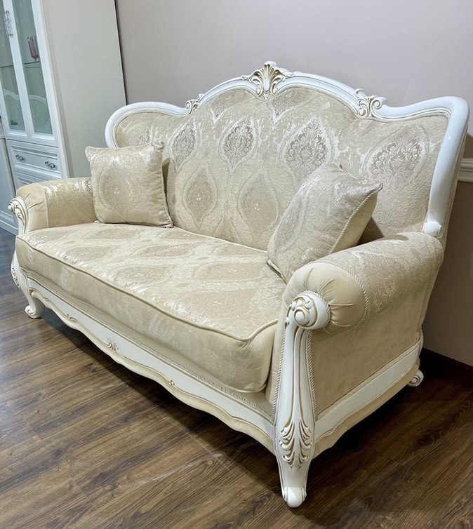 Прямой классический диван «Натали» белый гдянец – изображение 3