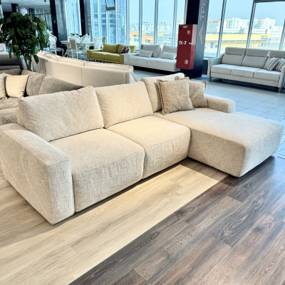 Угловой диван  Сохо  с оттоманкой беж