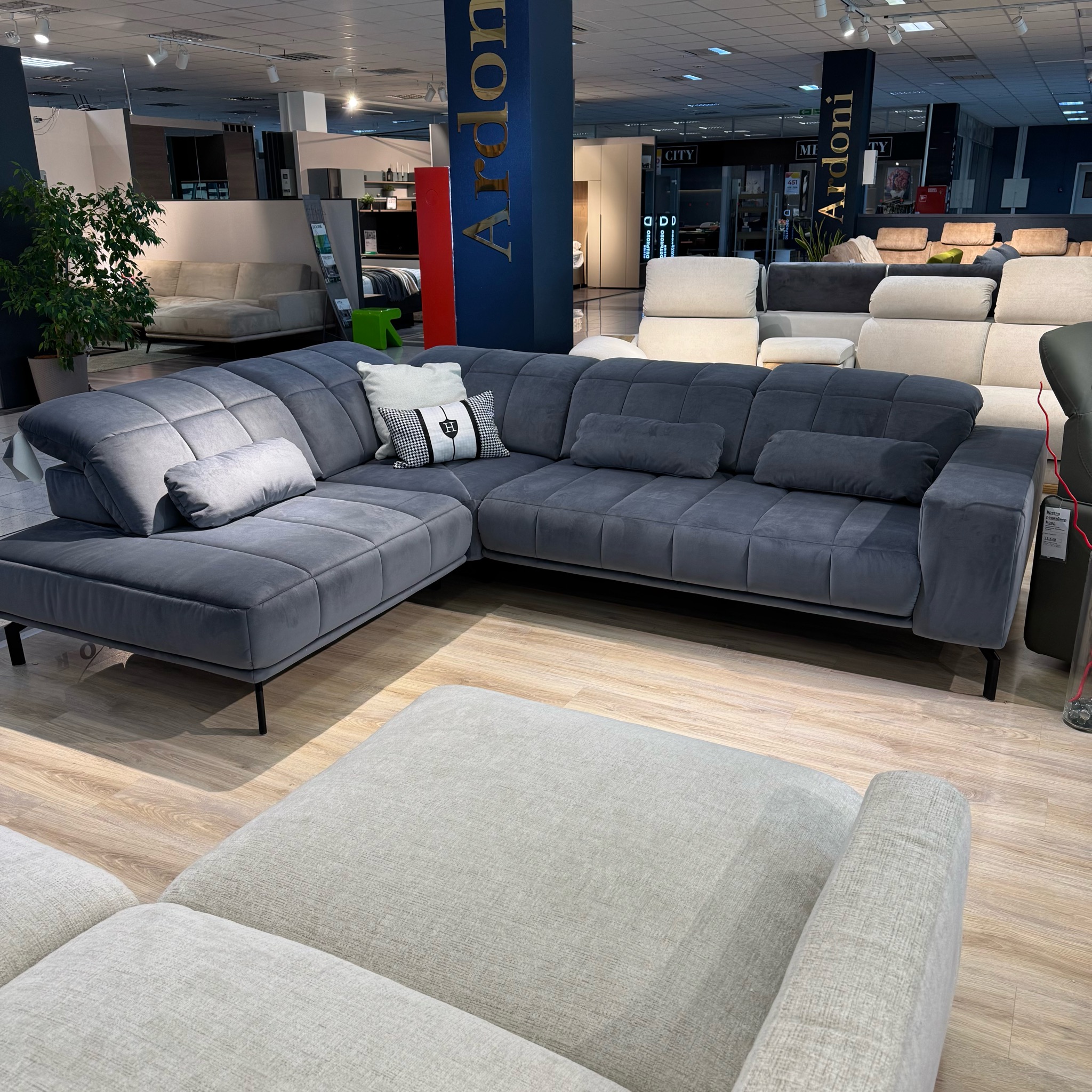 Угловой мягкий  гарнитур  Элиас серый – изображение 1