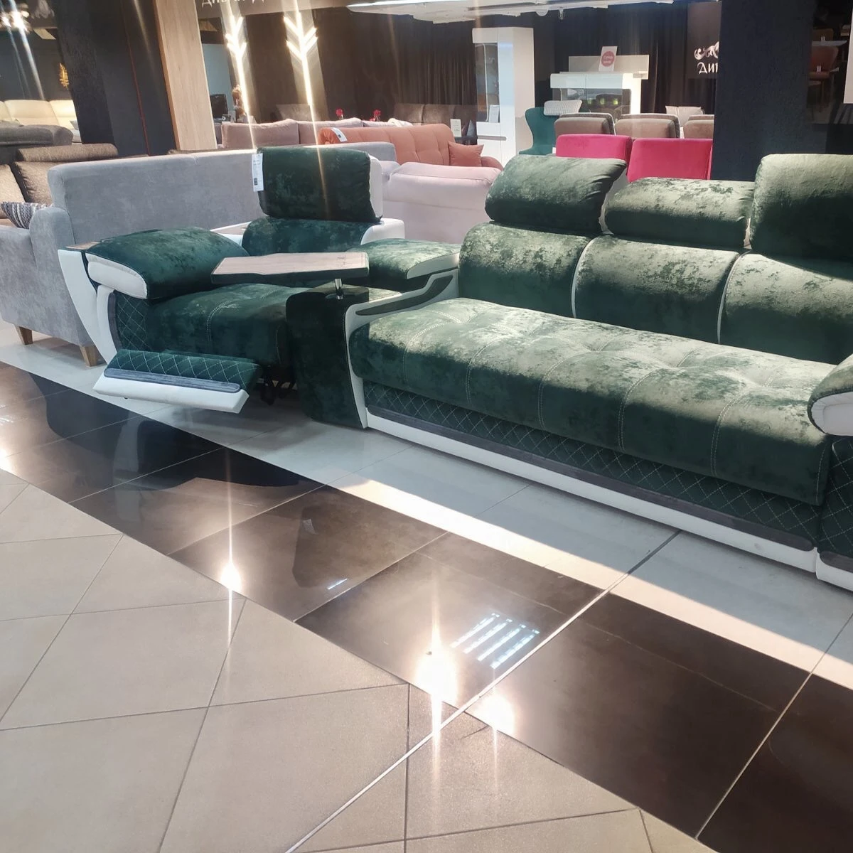 Прямой диван «Айпетри Люкс» БМВ 2 – изображение 3